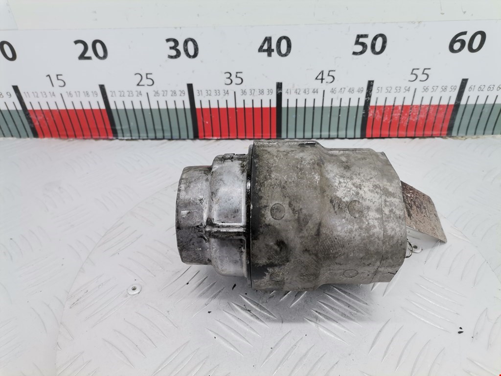 Корпус масляного фильтра TOYOTA Avensis 2003-2008