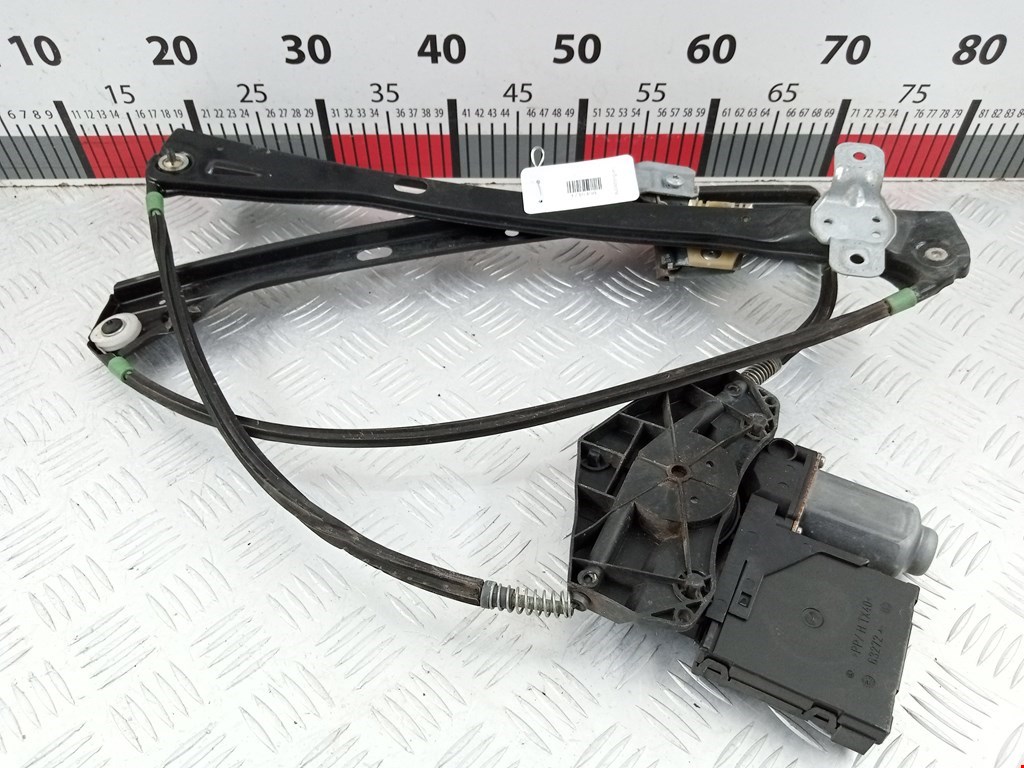 Стеклоподъемник передний правый VOLKSWAGEN Golf V 2003-2009