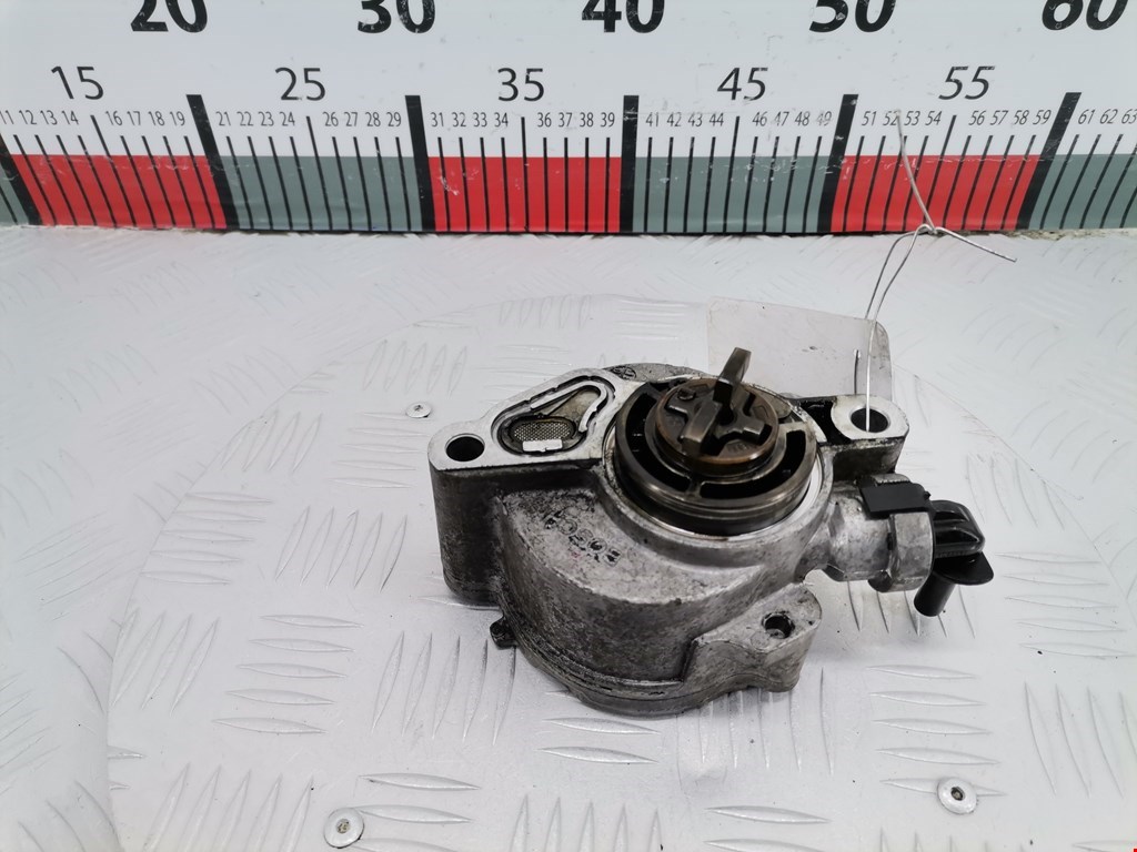 Насос вакуумный Peugeot 206 (1998-2006)