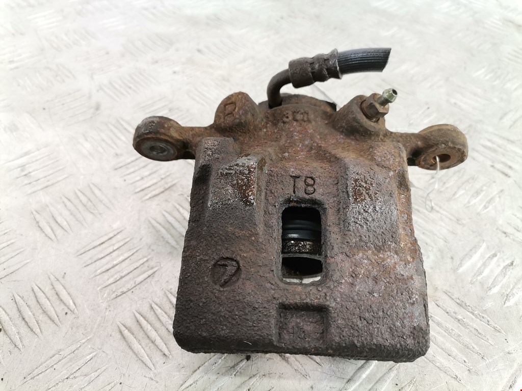 Суппорт задний правый SUBARU Legacy 1998-2004