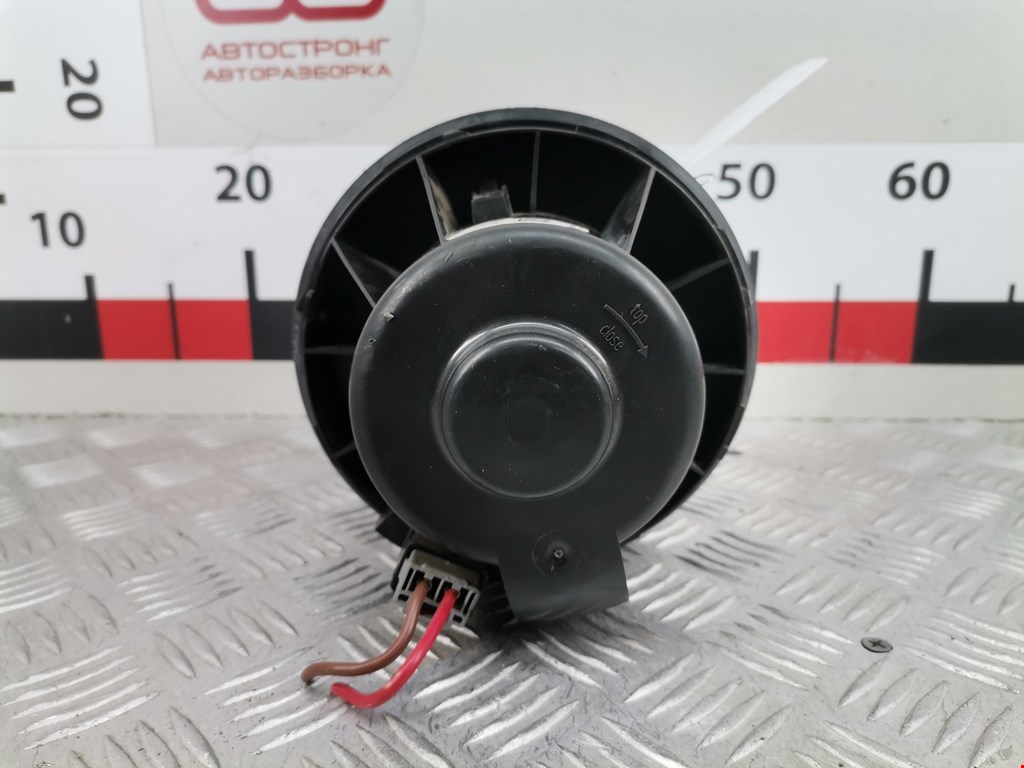 Моторчик (мотор) отопителя салона FORD Escape 2012-2015