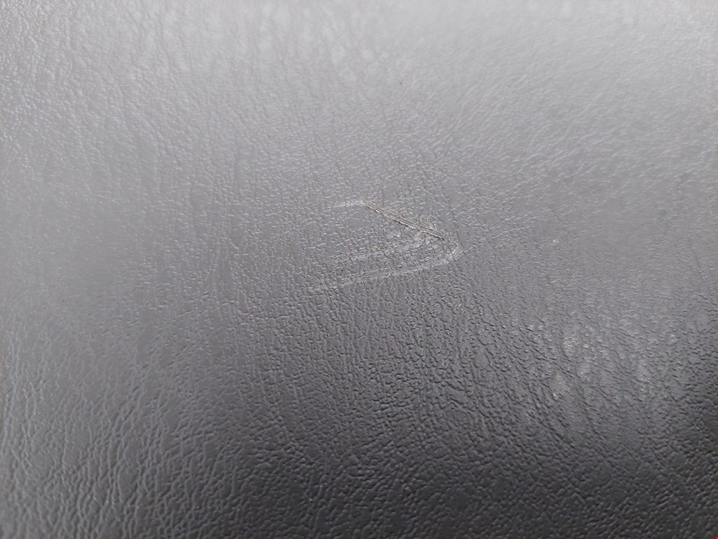 Бардачок MITSUBISHI Carisma 1995-1999