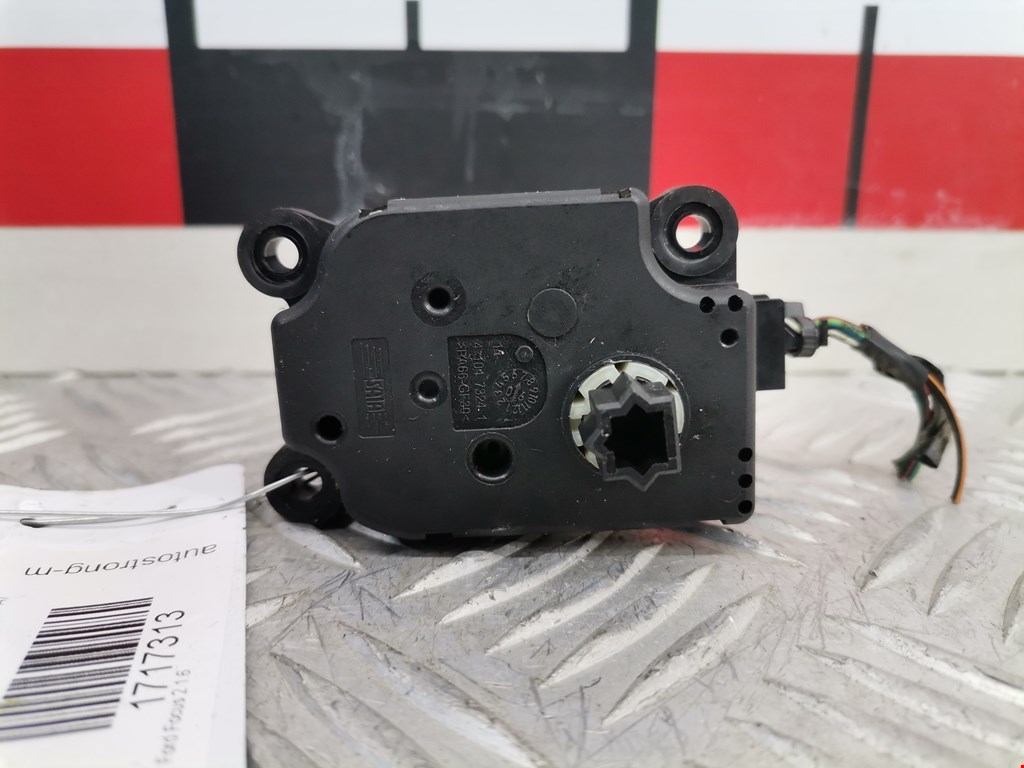 Моторчик заслонки печки FORD Focus II 2005-2011