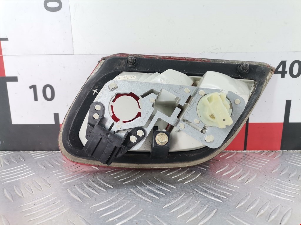 Фонарь задний внутренний правый MERCEDES-BENZ CLK-Class W208 1997-2002