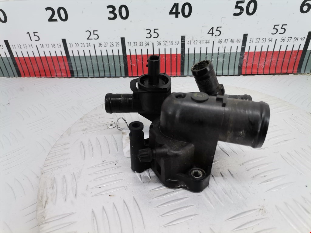 Корпус термостата RENAULT Trafic II 2001-2014