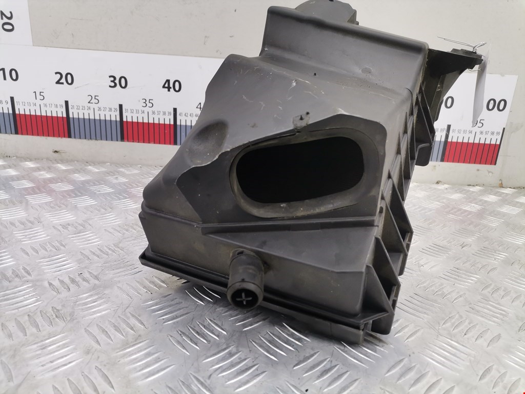 Корпус воздушного фильтра SKODA Octavia A4 1U- 1997-2010