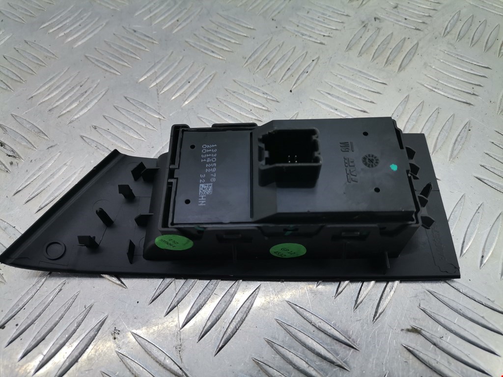 Блок управления стеклоподъемниками OPEL Astra J 2009-2017