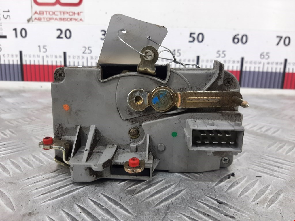 Замок двери передней правой CITROEN Evasion 1994-2002