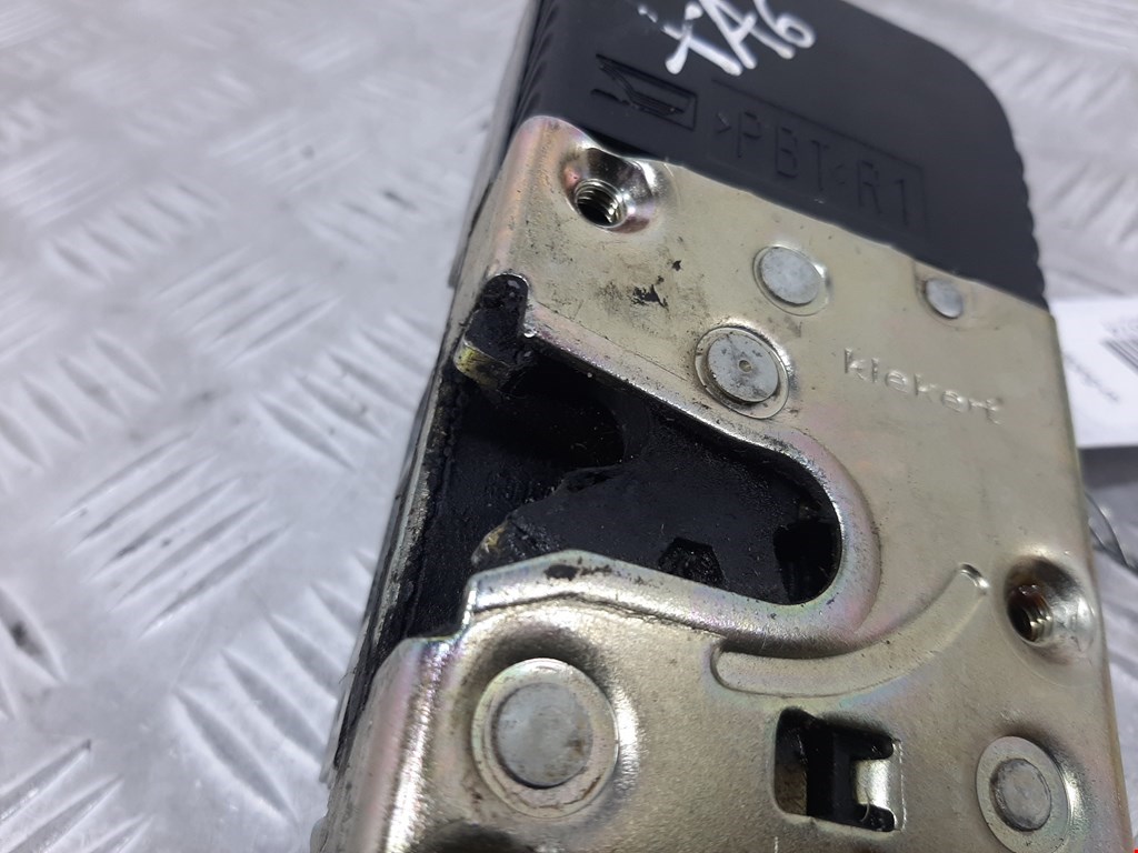 Замок двери передней правой CITROEN Evasion 1994-2002