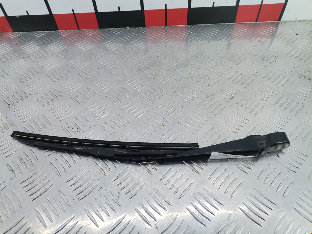 Поводок дворника задний (заднего) FORD Focus I 1998-2005