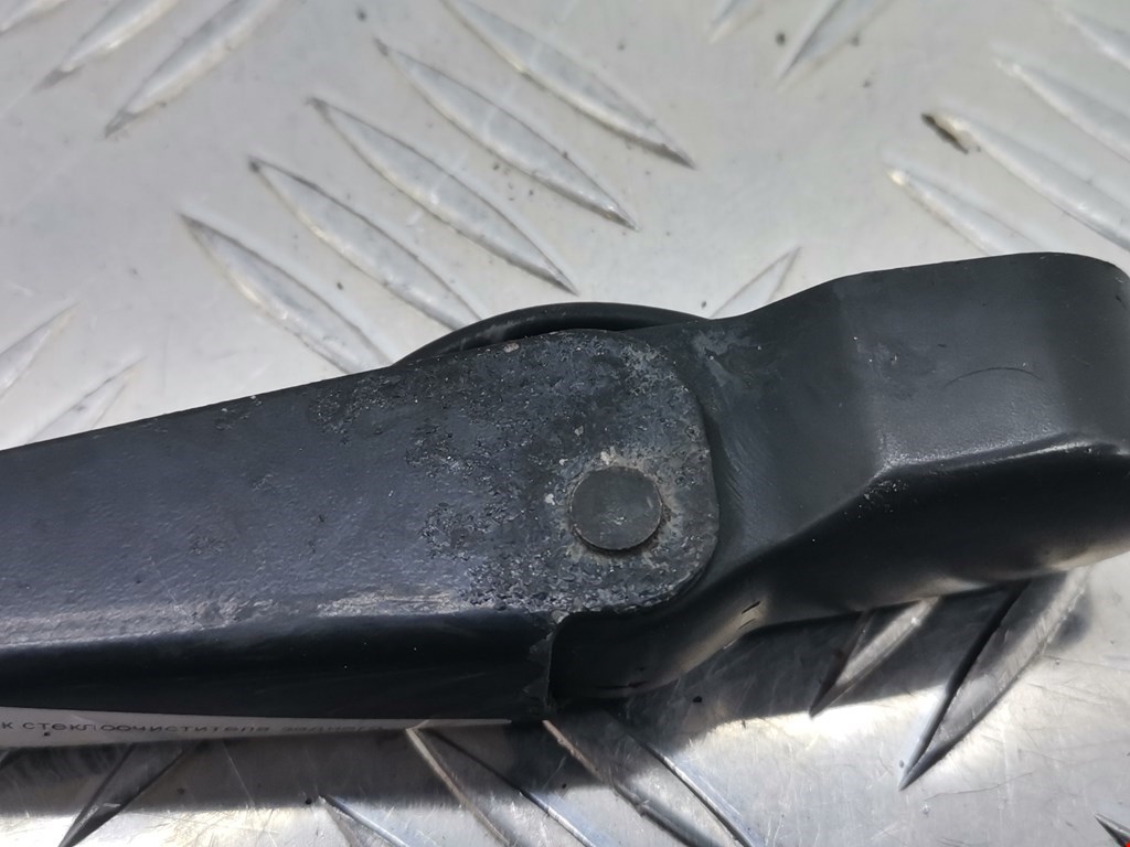 Поводок дворника задний (заднего) FORD Focus I 1998-2005