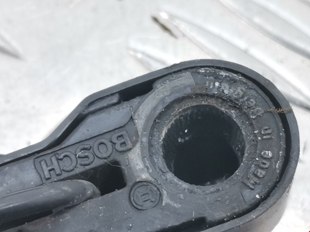 Поводок дворника задний (заднего) FORD Focus I 1998-2005