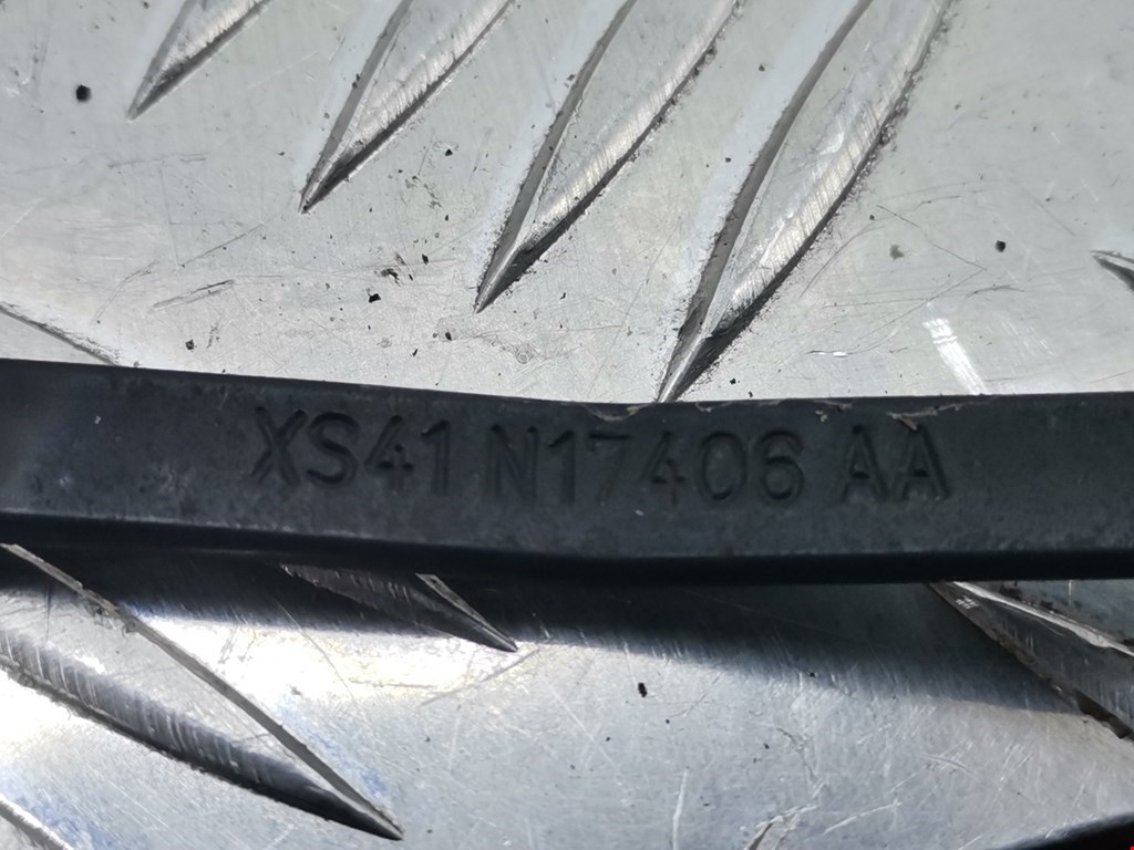 Поводок дворника задний (заднего) FORD Focus I 1998-2005