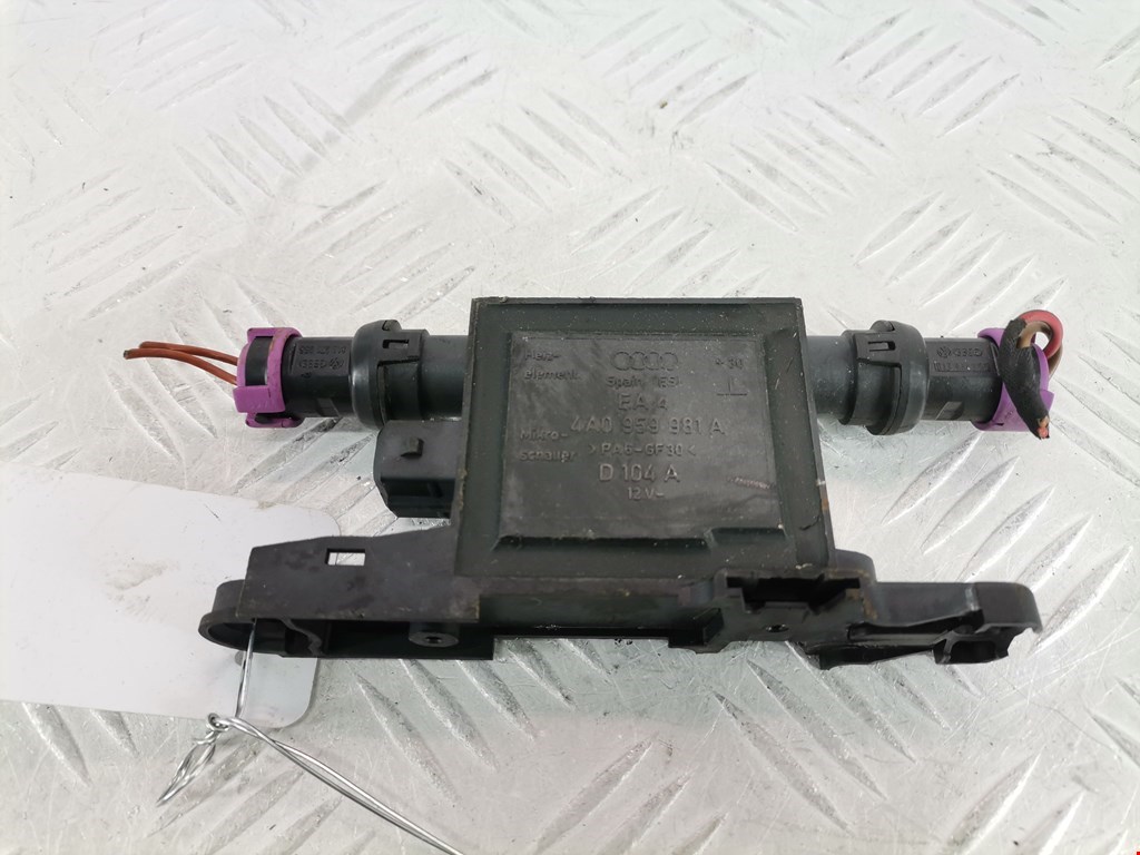 Блок управления центральным замком AUDI A4 B5 1995-2001