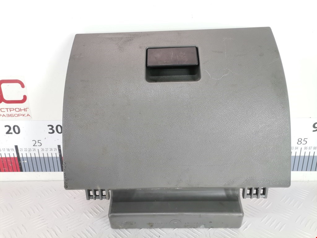 Бардачок FORD Fusion 2002-2012