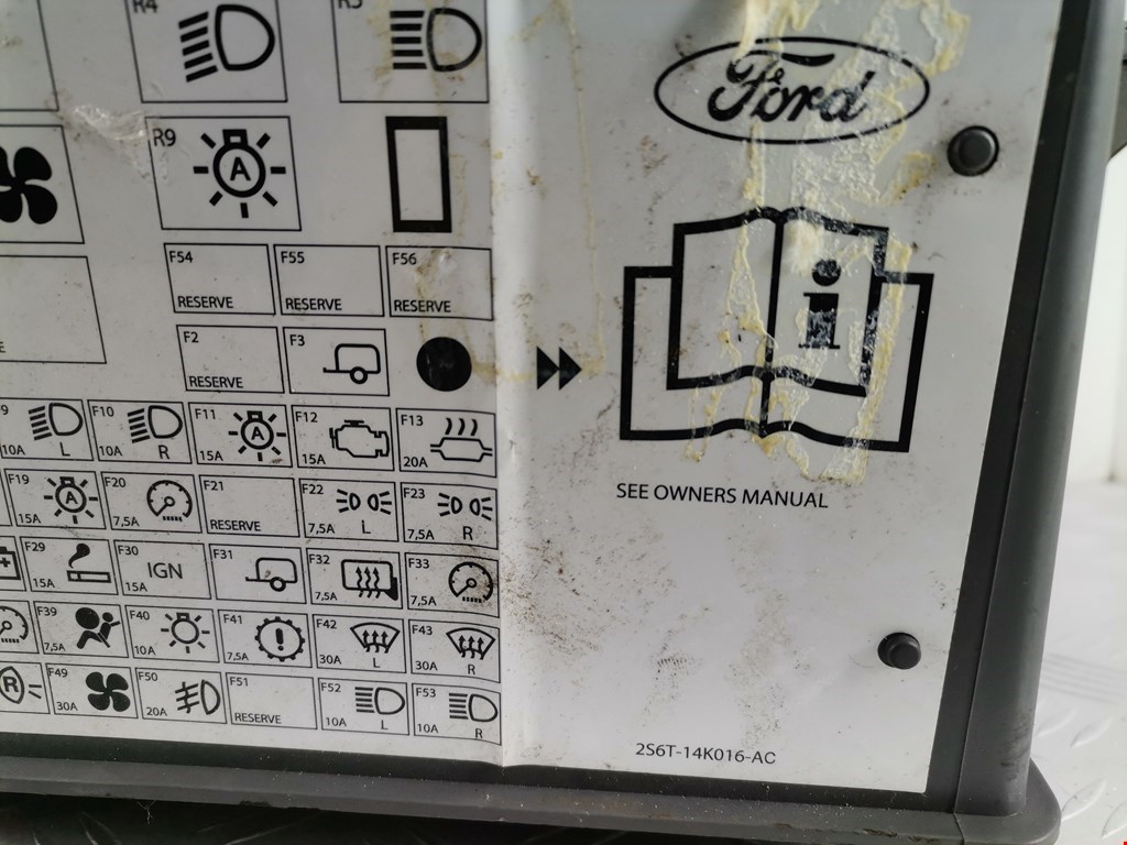 Бардачок FORD Fusion 2002-2012