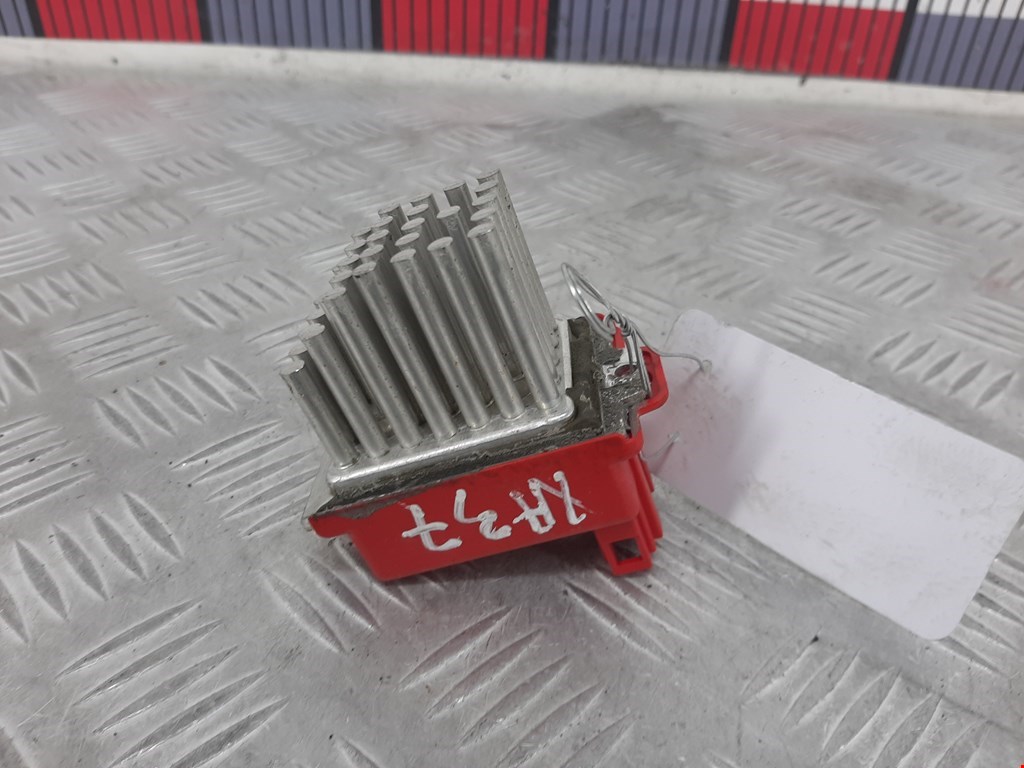 Резистор отопителя (сопротивление печки) SKODA Octavia A4 1U- 1997-2010