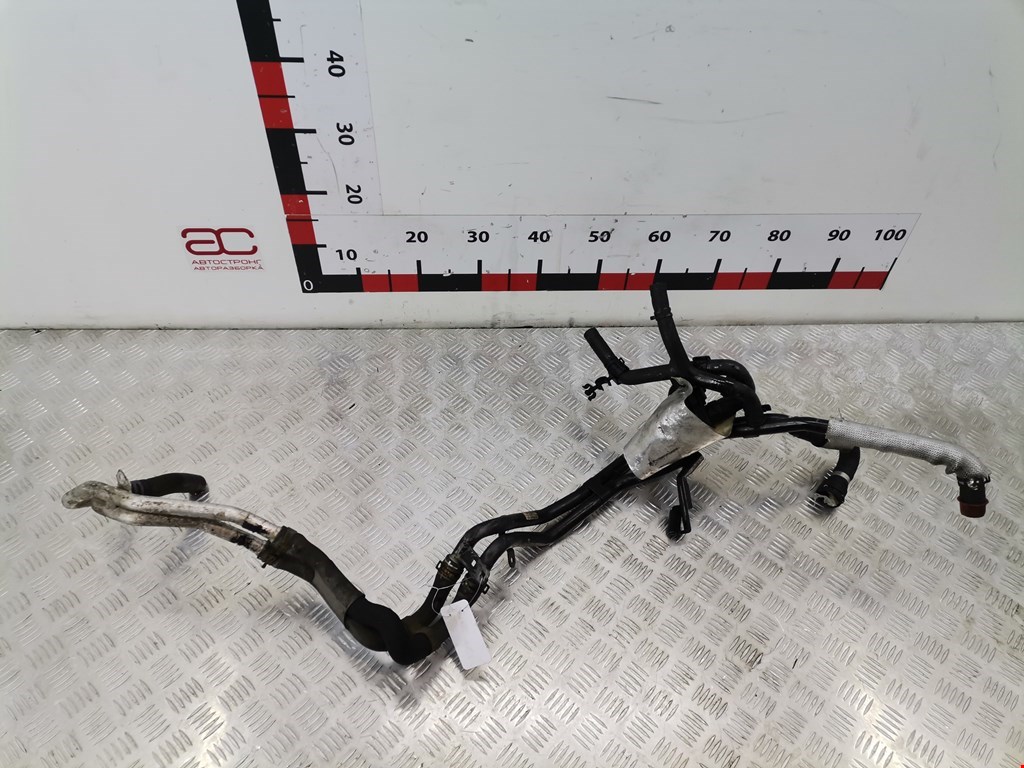 Патрубок VOLKSWAGEN Touareg 2010-2018