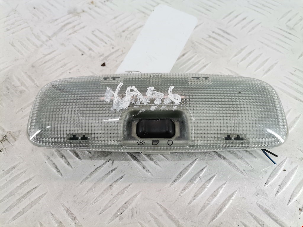 Плафон салонный (салона фонарь) FORD Fiesta 2001-2008