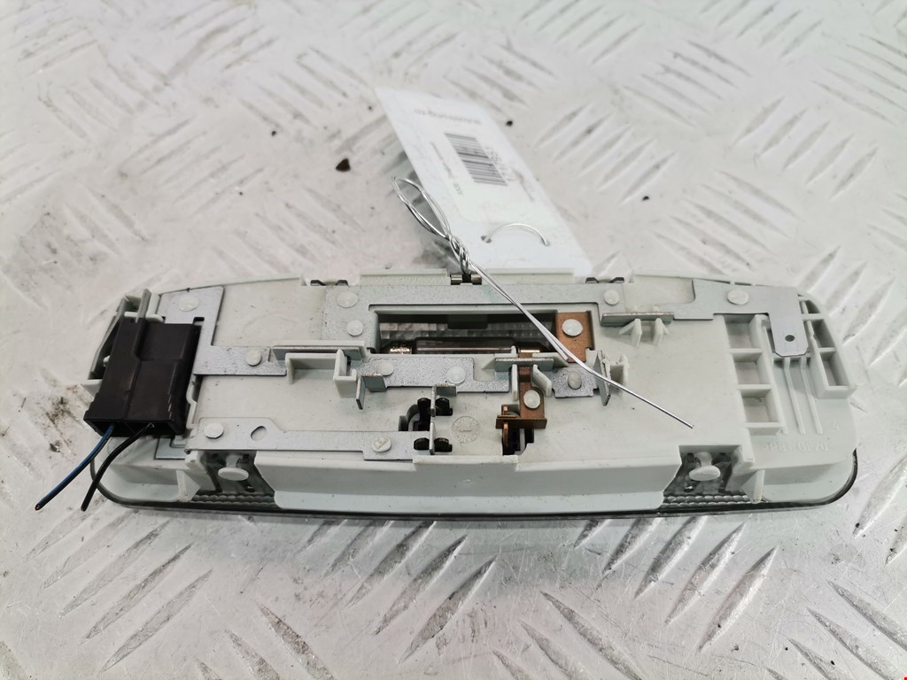 Плафон салонный (салона фонарь) FORD Fiesta 2001-2008