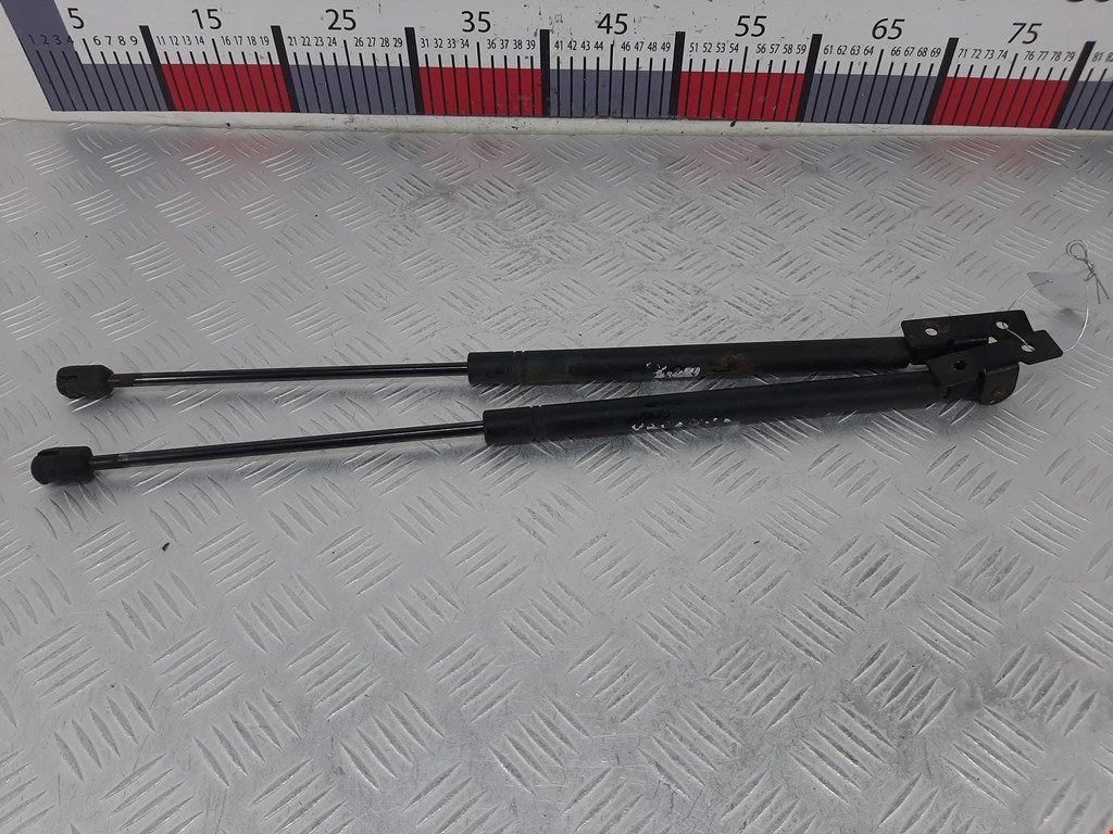 Амортизатор капота Opel Omega B (1994-2004)