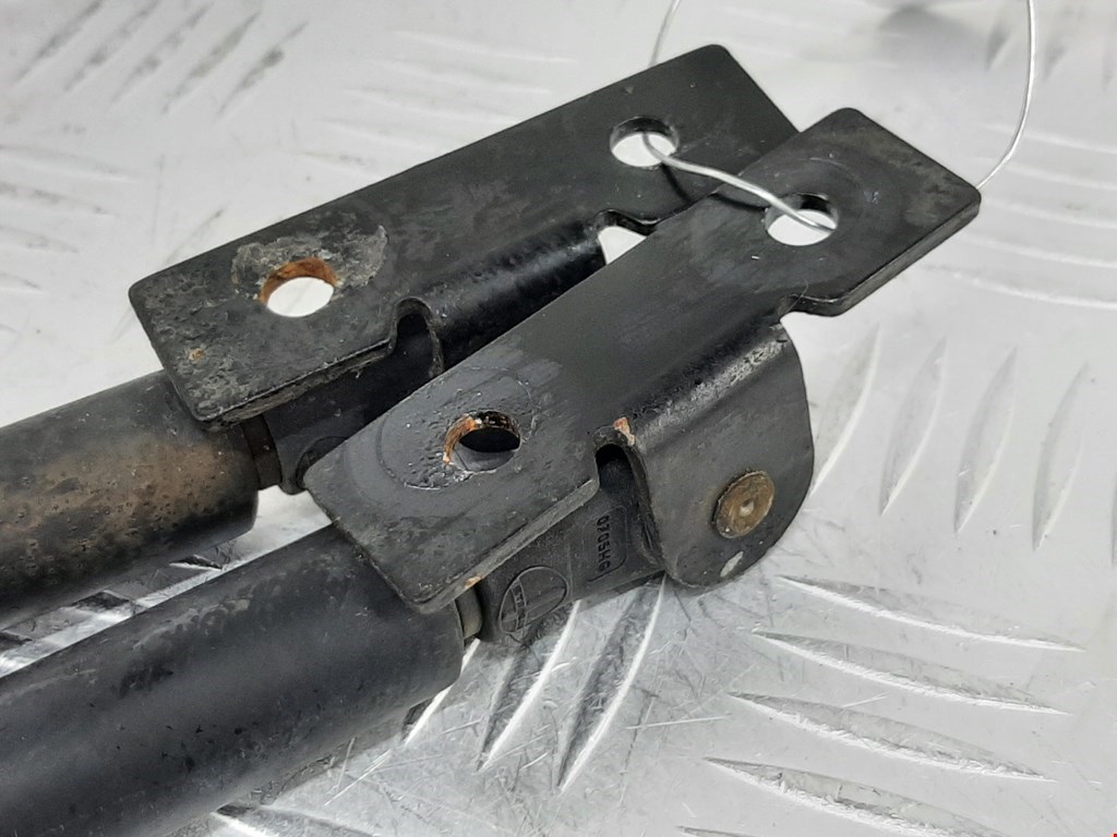 Амортизатор капота левый=правый OPEL Omega B 1994-2004