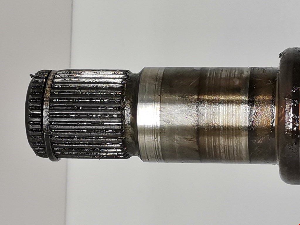 Полуось (привод, приводной вал) передняя правая MERCEDES-BENZ M-Class W163 ML 1997-2005