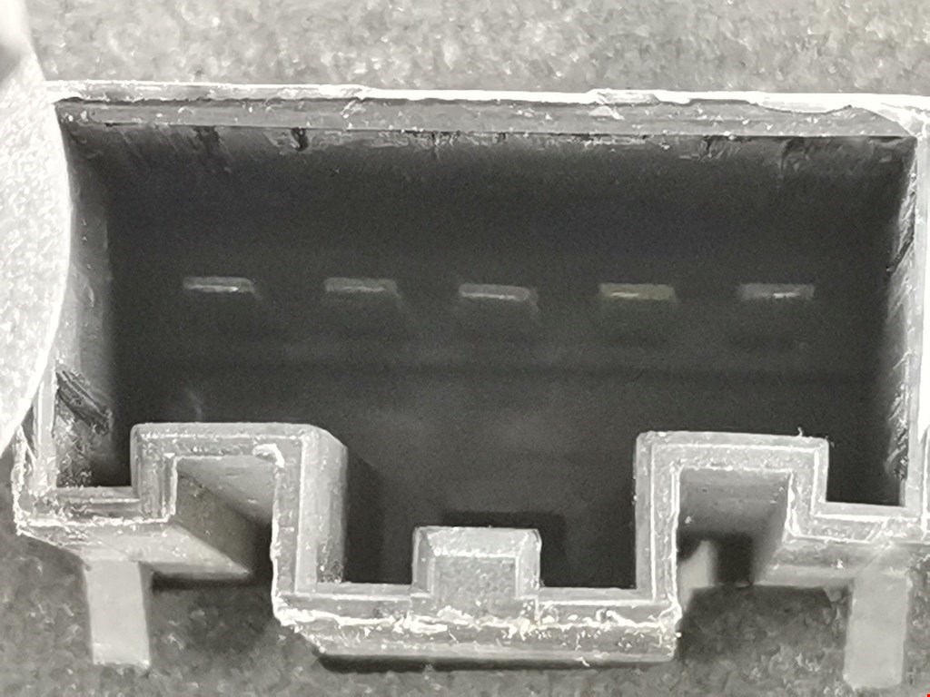 Фонарь задний правый FORD Fiesta 2001-2008