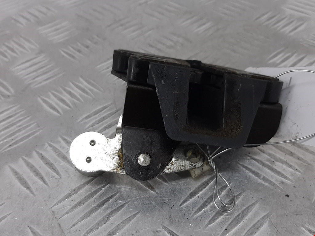 Замок двери сдвижной KIA Carnival I 1999-2005