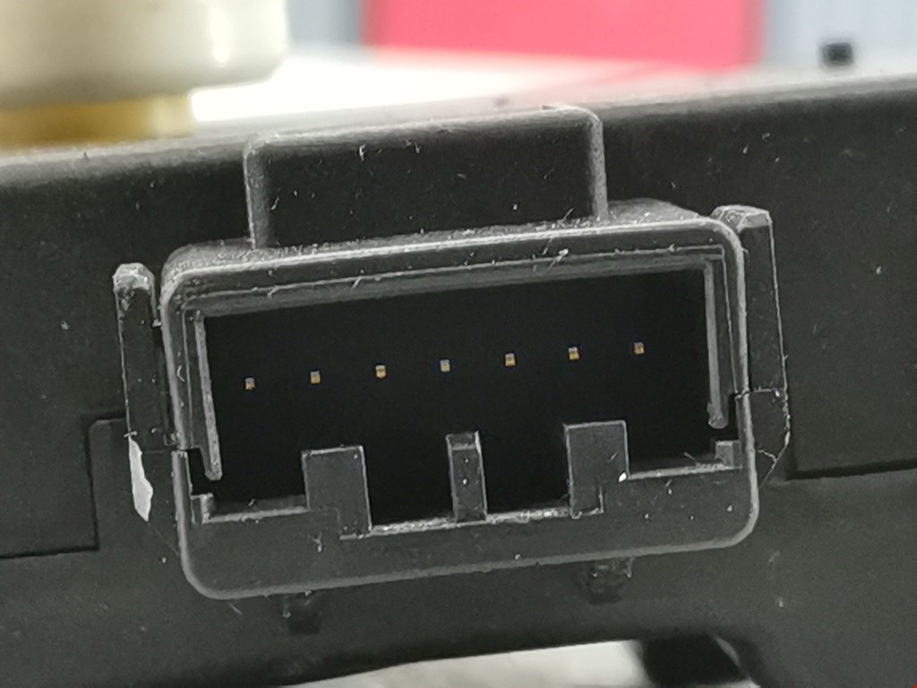 Моторчик заслонки печки LAND ROVER Range Rover Sport 2005-2013