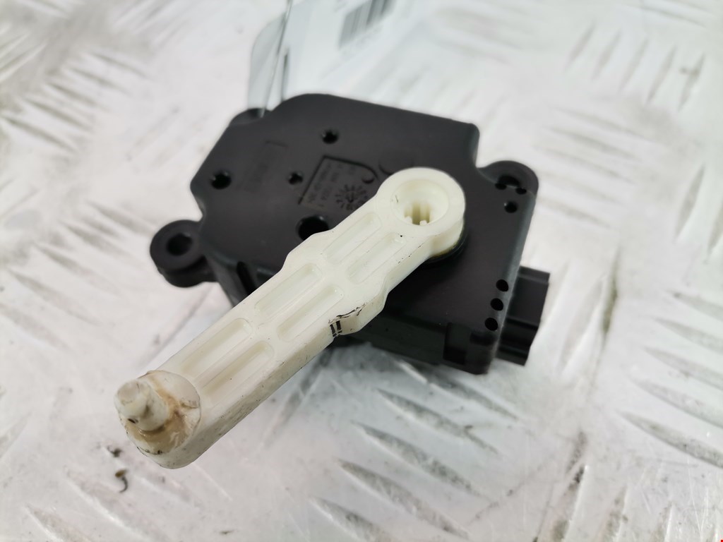 Моторчик заслонки печки LAND ROVER Range Rover Sport 2005-2013