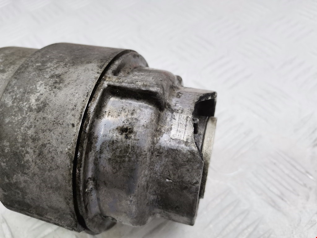 Корпус масляного фильтра TOYOTA Avensis 2003-2008