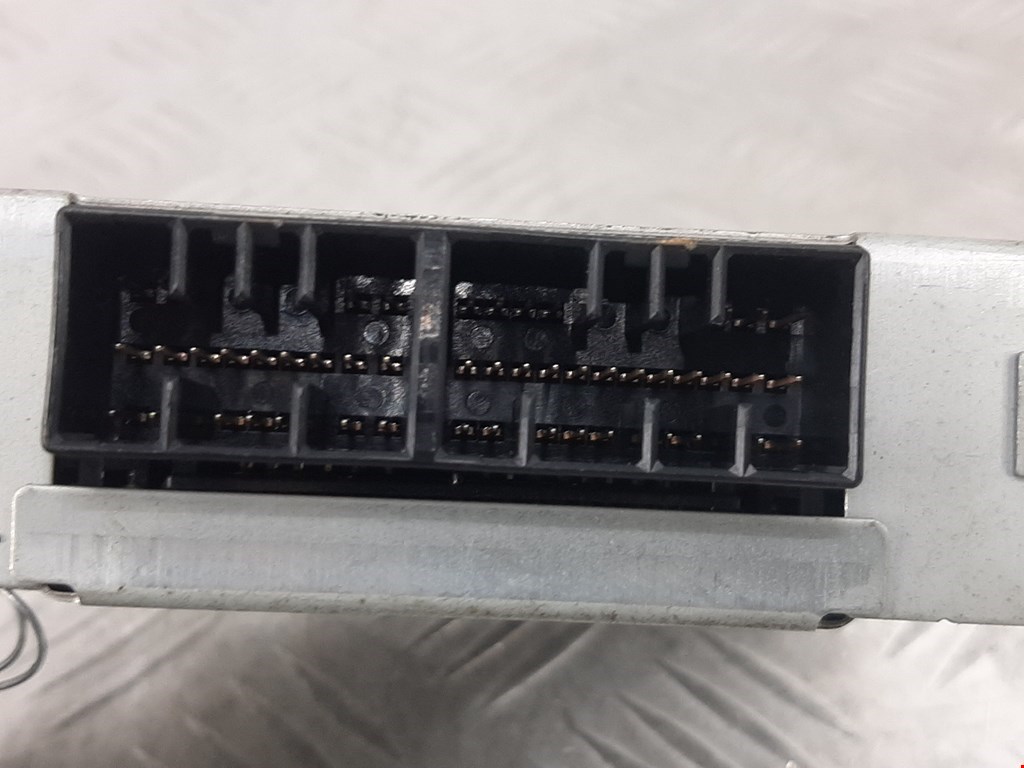 Блок управления АКПП KIA Carnival I 1999-2005