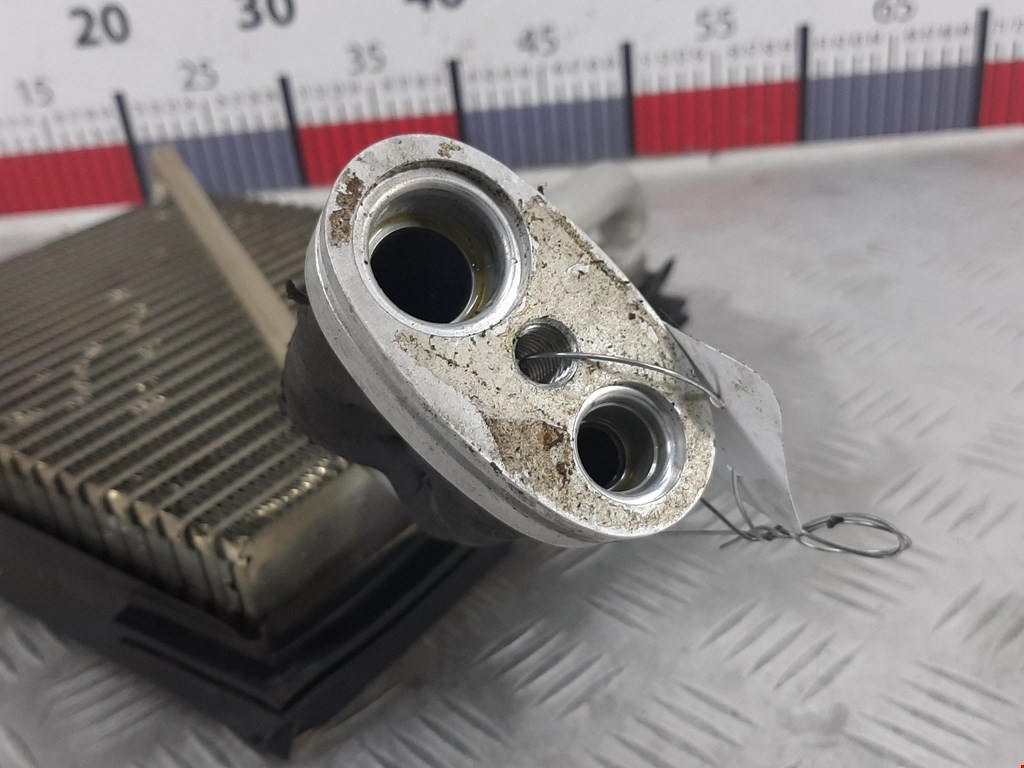 Испаритель кондиционера VOLKSWAGEN Passat B5 1997-2005