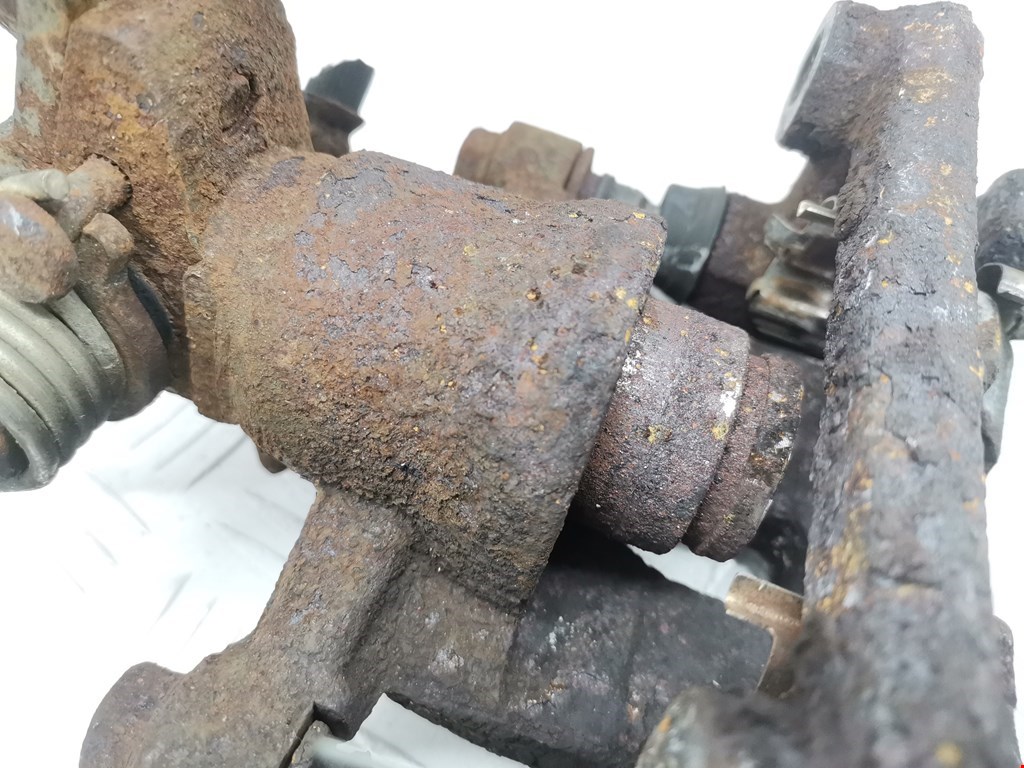 Суппорт задний левый KIA Picanto 2004-2011