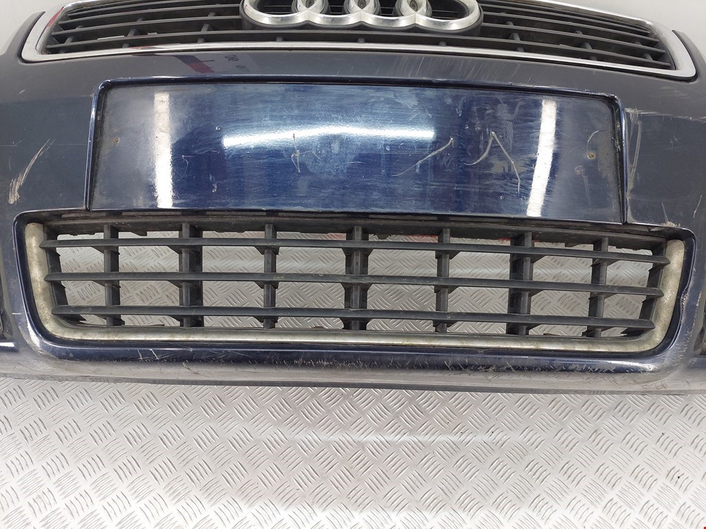 Бампер передний AUDI A4 B6 2001-2005