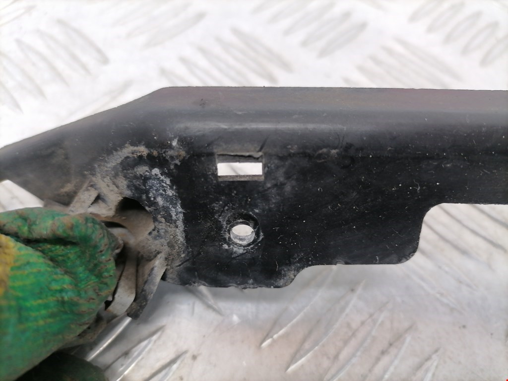 Кронштейн переднего бампера левый OPEL Astra G 1998-2005