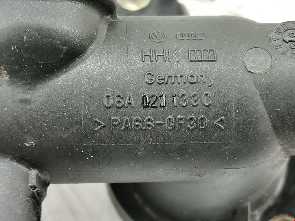 Тройник системы охлаждения SKODA Octavia A4 1U- 1997-2010