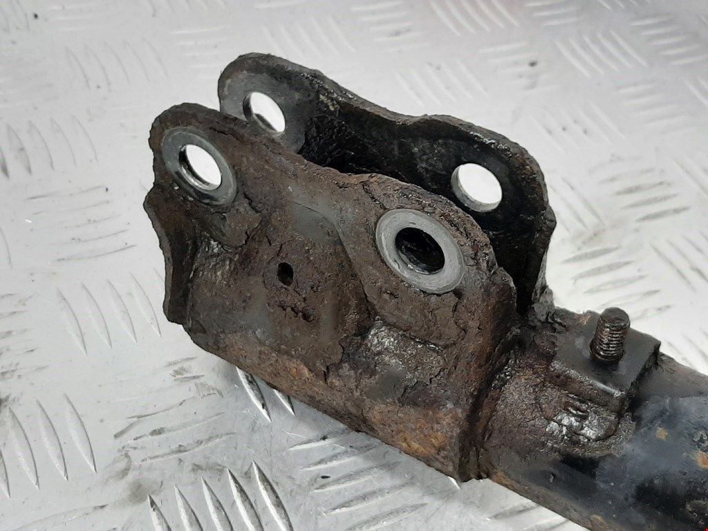 Амортизатор передний правый MITSUBISHI Outlander XL 2006-2012