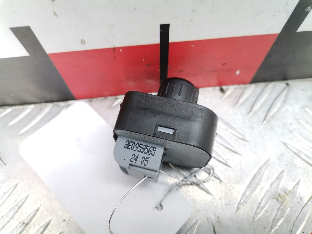 Блок управления зеркалами AUDI A6 C6 2004-2010