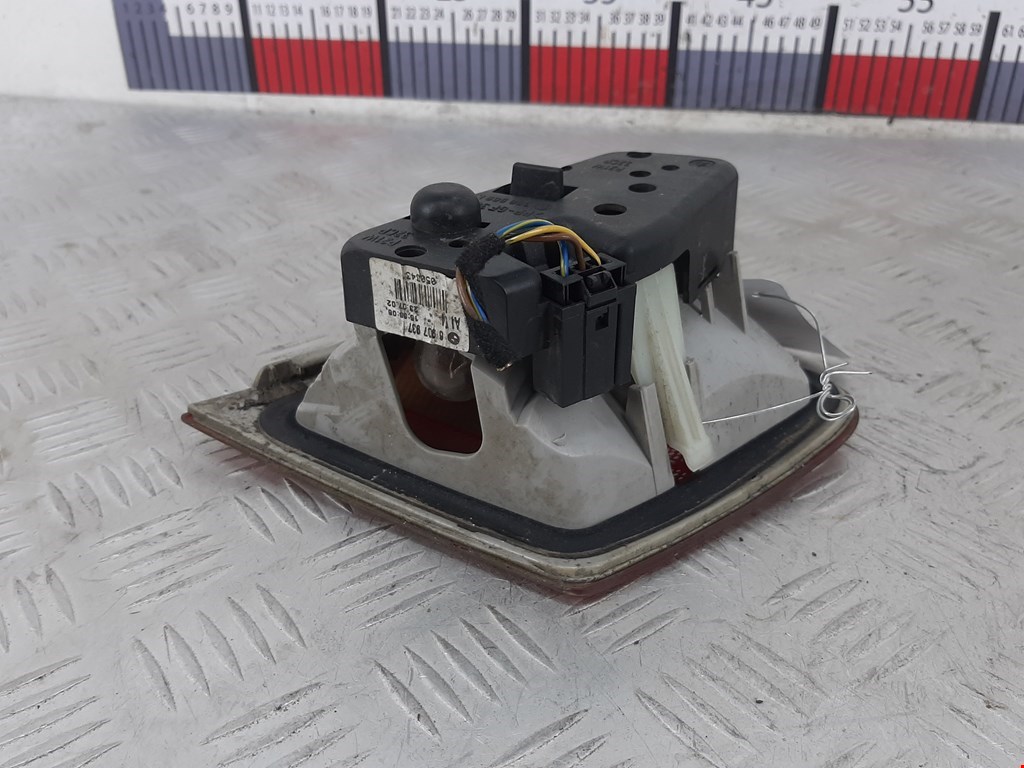 Фонарь задний внутренний левый BMW 3er E46 1998-2006