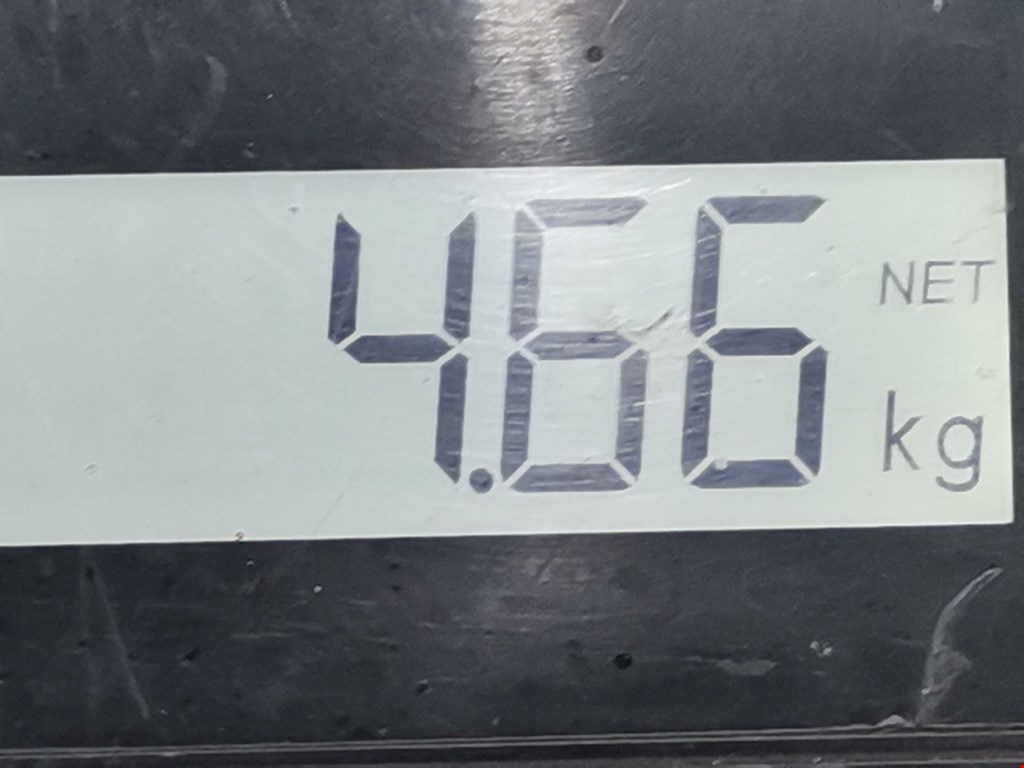 Бампер задний NISSAN Almera Tino 2000-2006