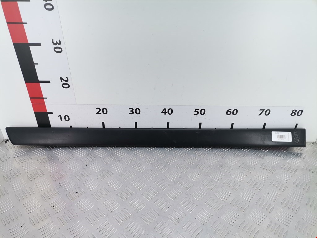 Накладка декоративная (молдинг) двери задней правой Ford Galaxy 1 (1995-2006)