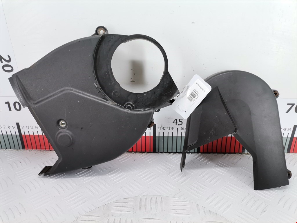 Кожух ремня (ГРМ генератора гидроусилителя помпы) Volkswagen Polo 3 (1994-2002)