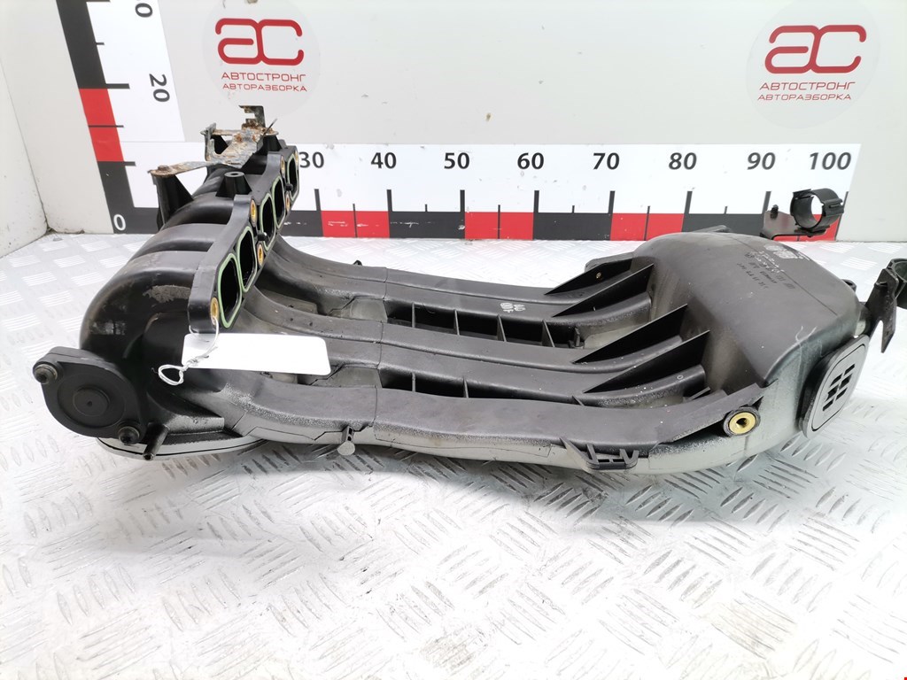 Коллектор впускной VOLKSWAGEN Golf IV 1997-2003