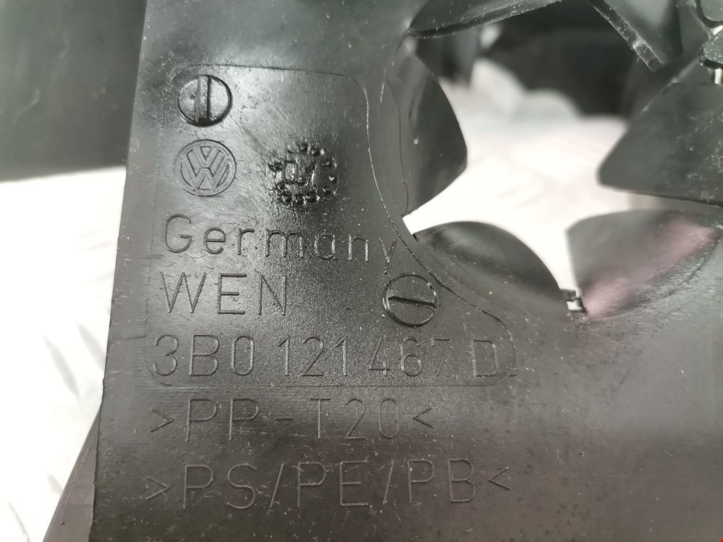 Воздуховод VOLKSWAGEN Passat B5 1997-2005