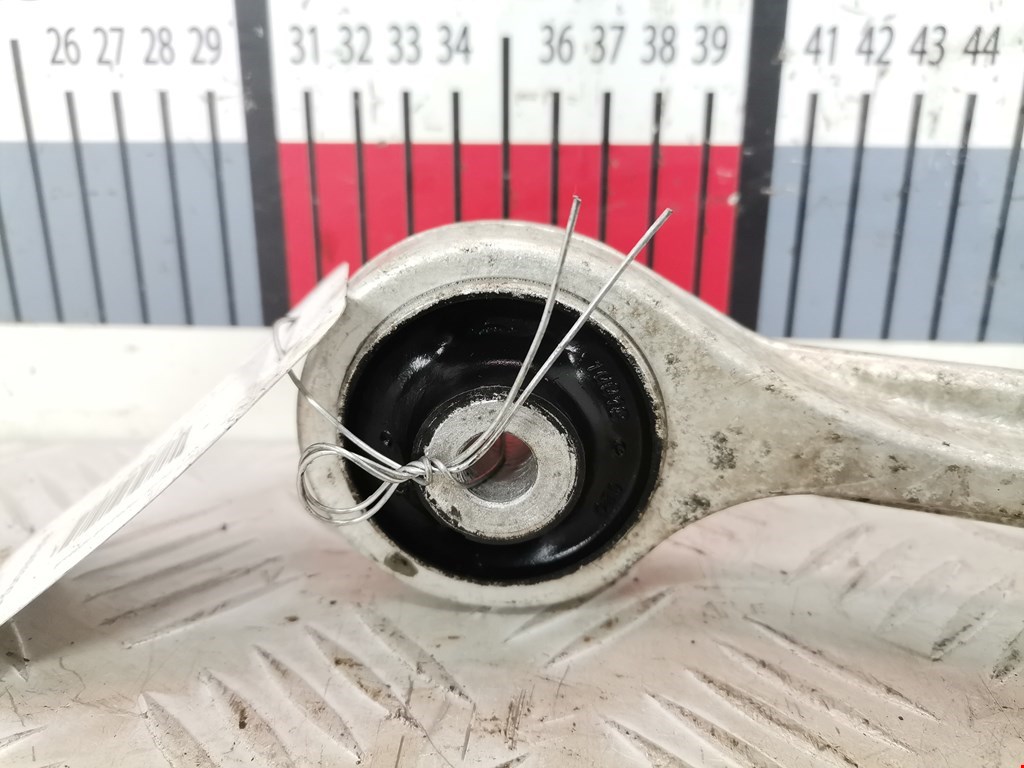 Рычаг передний правый AUDI A6 C5 1997-2004