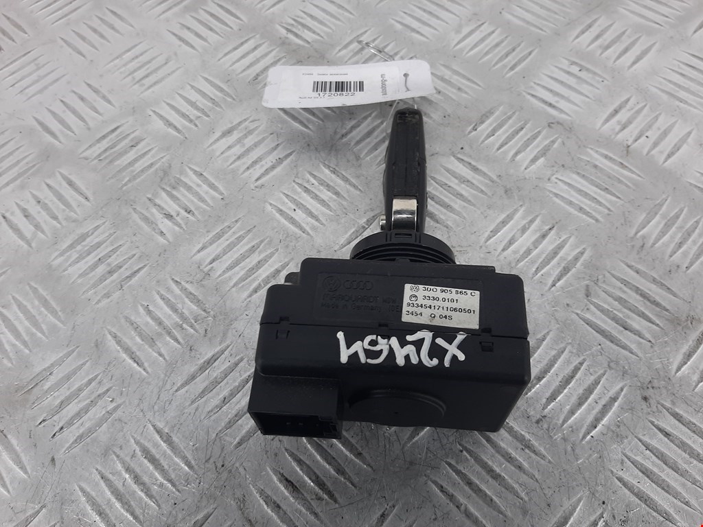 Замок зажигания AUDI A8 D3 2003-2010