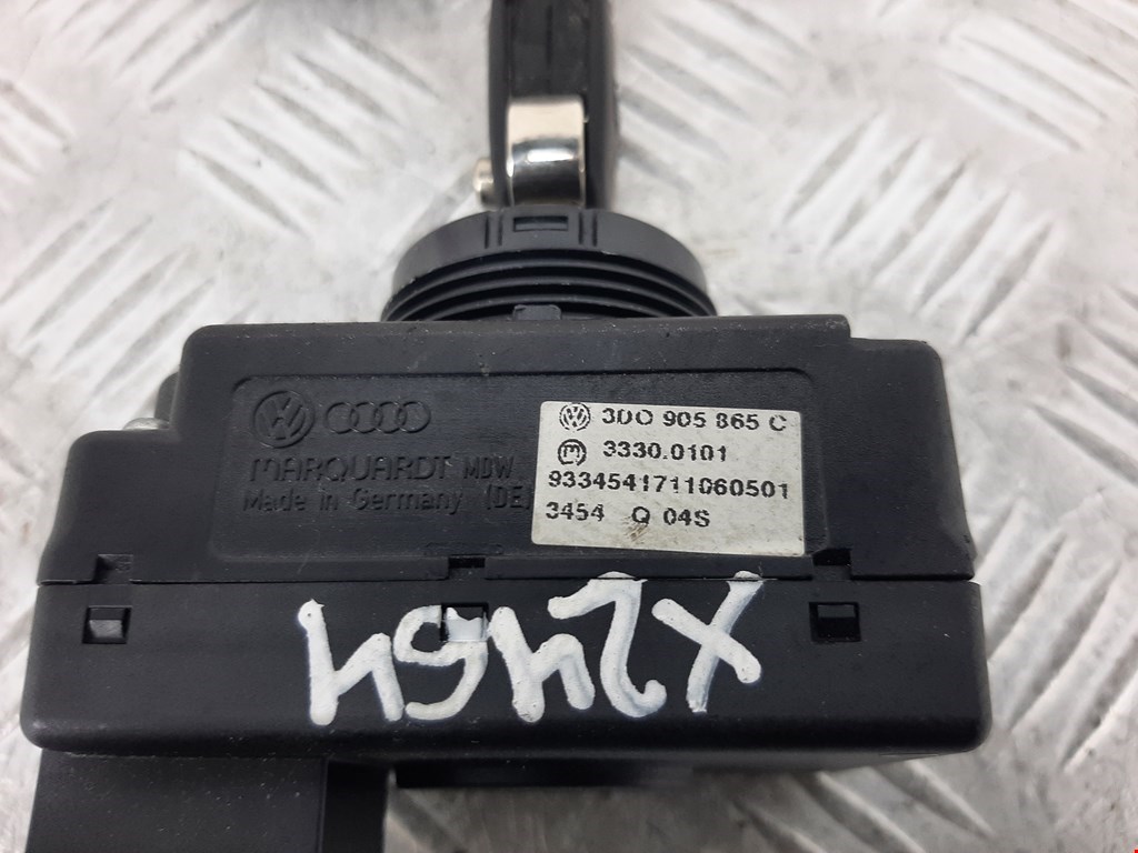 Замок зажигания AUDI A8 D3 2003-2010