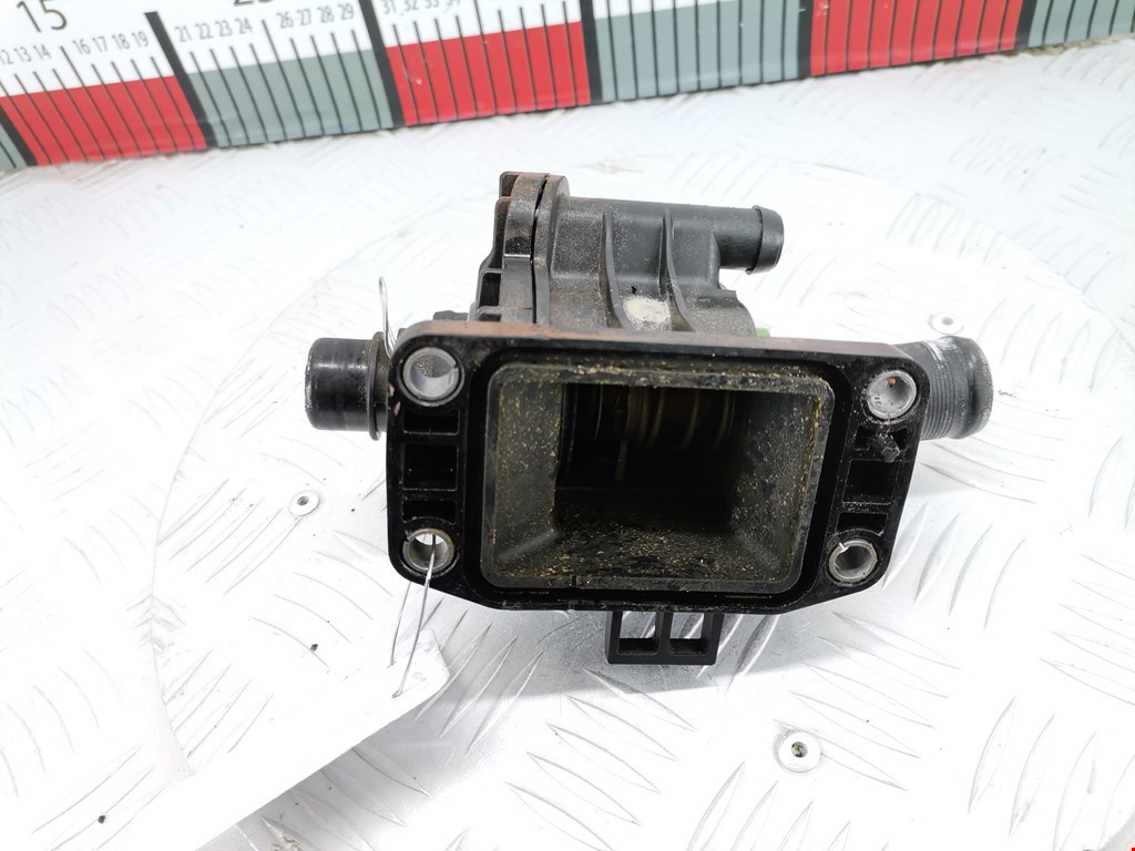 Корпус термостата FORD Focus II 2005-2011